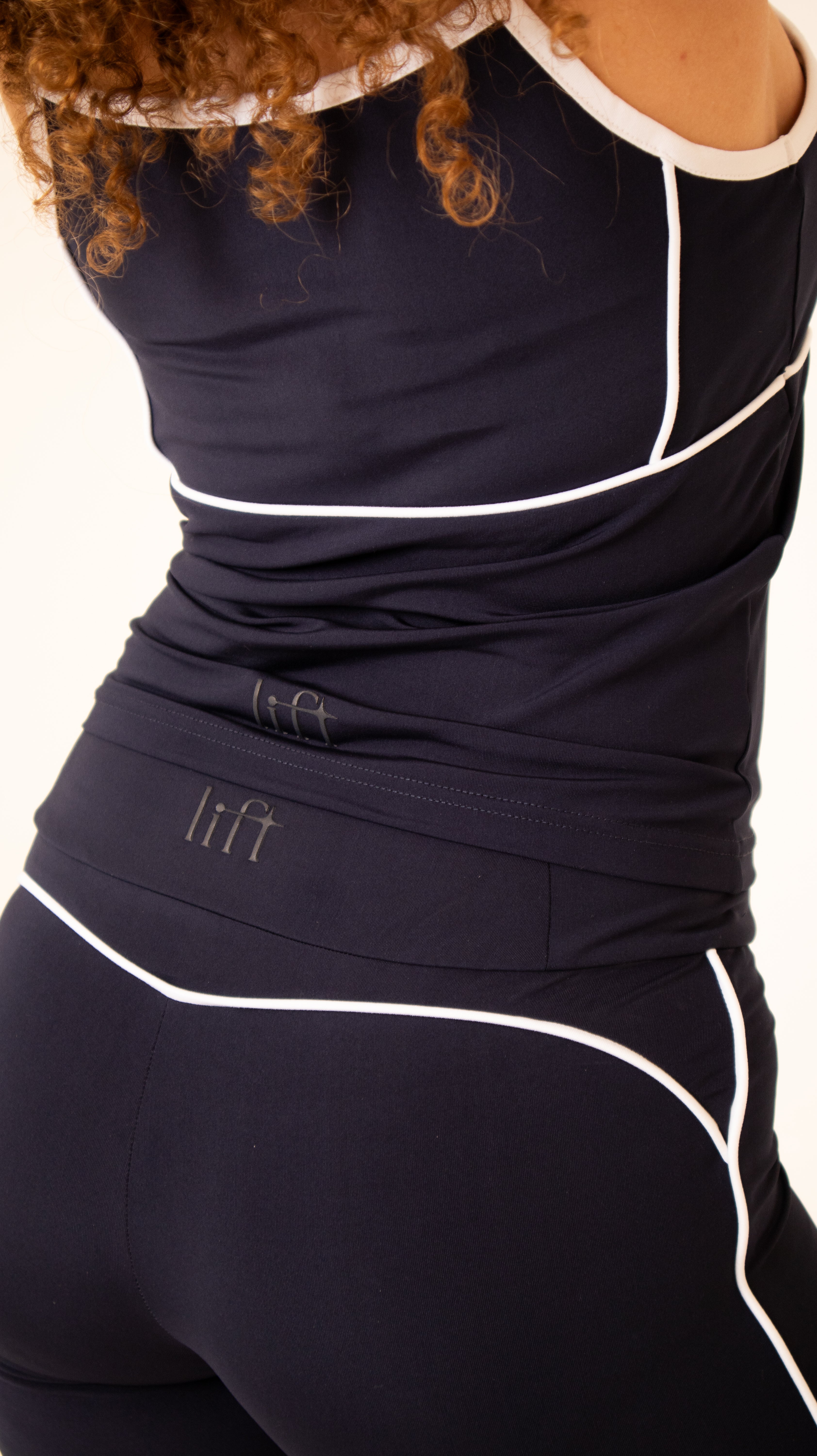 Sculpt Contour Top