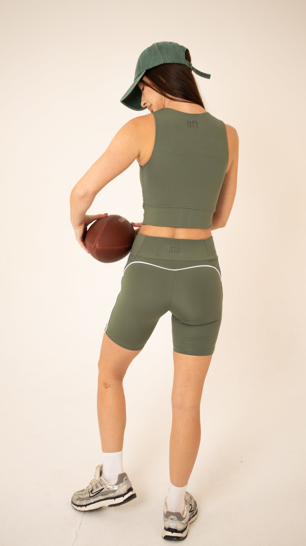 Sculpt Contour Shorts