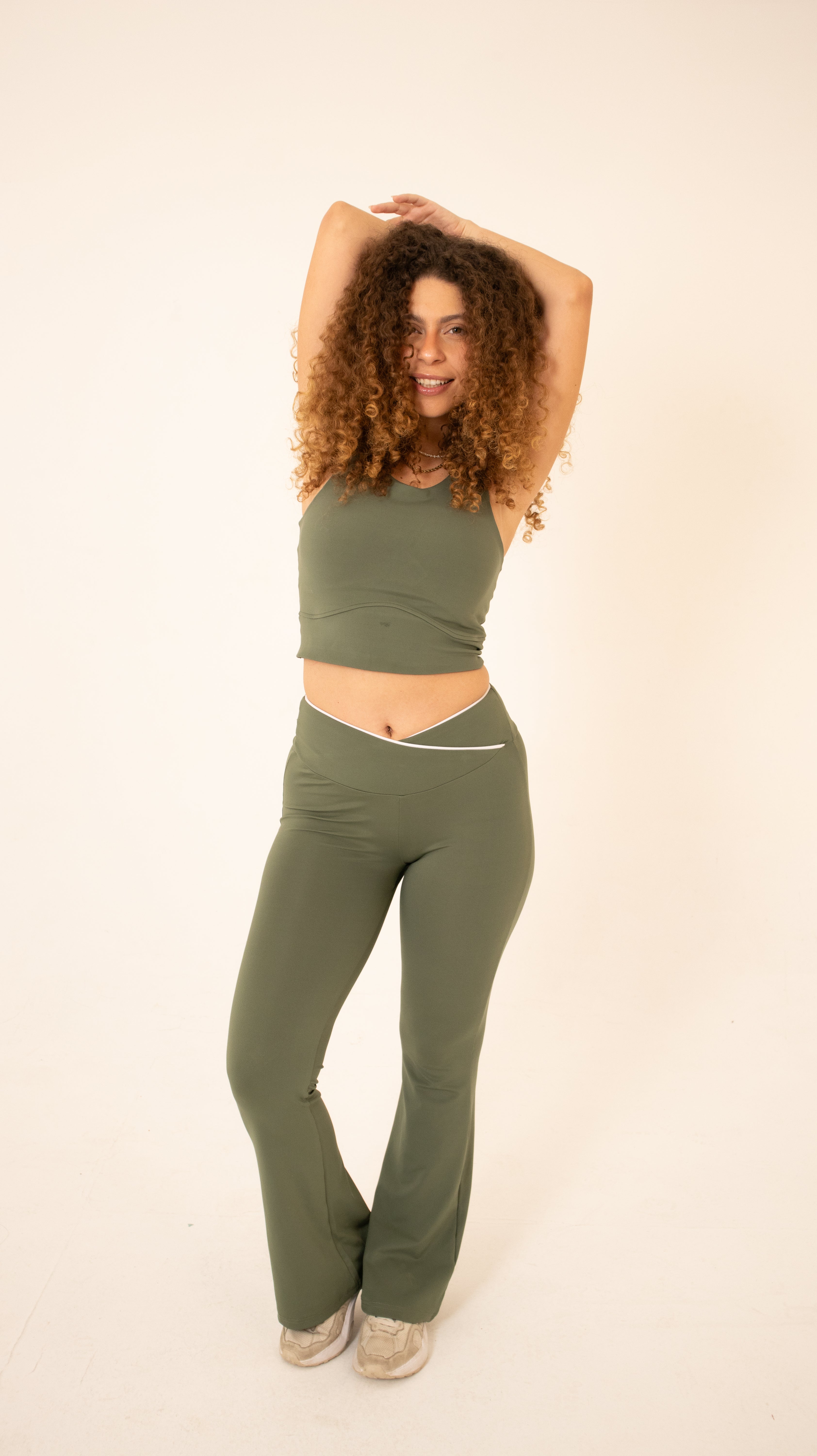 Sculpt Crossover Flare Pants